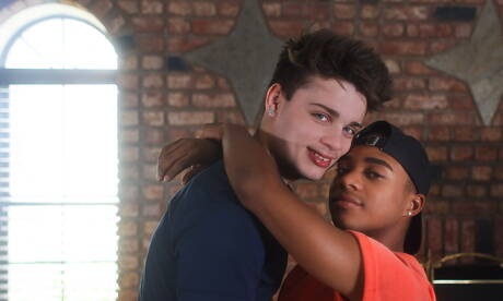 Interracial Twink Pictures